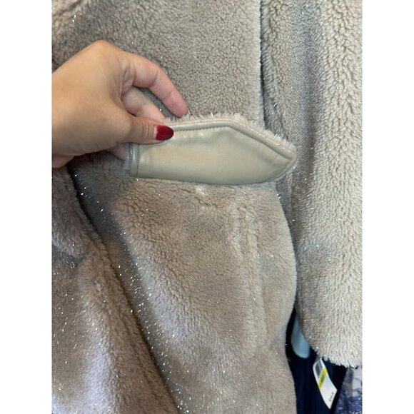 BCBG ladies Faux Fur Teddy Coat Cream SZ M NWT Warm Heavy Metallic - Picture 4 of 12
